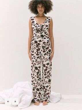 NWT Luxury Pajamas Desmond & Dempsey